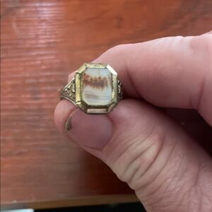 Elegant Gold and Brown Women's Ring